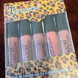 NEW Lip gloss stick